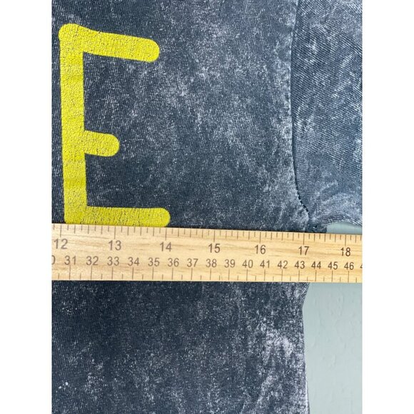 Looney Tunes Tweety Bird Love Women's Small T-Shirt Vintage Wash - Picture 5 of 7